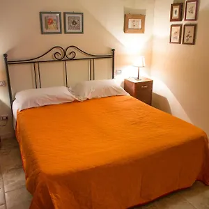 Agriturismo Il Sambuco Alojamento de Turismo Rural