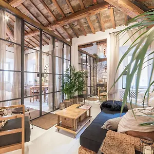 Loft&terrace - Elevated Elegance At Navona Apartment
